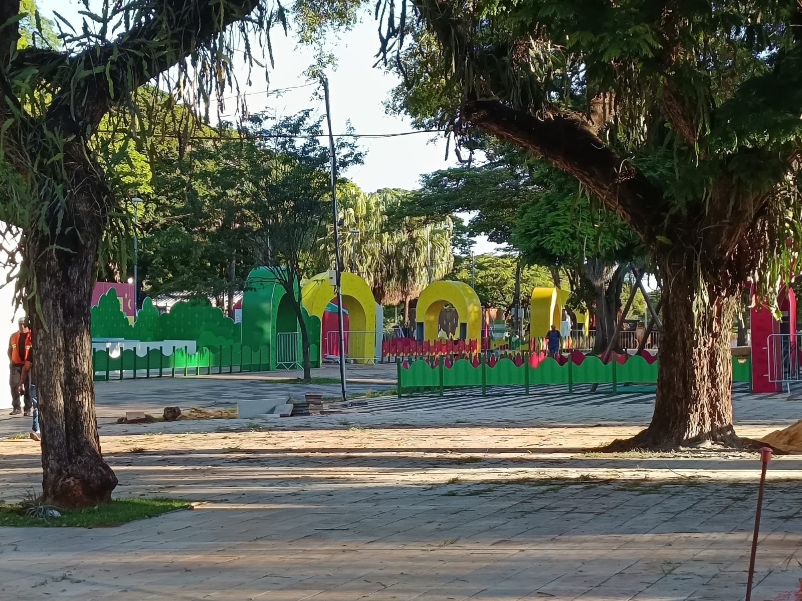Londrina apanha de Maringá até na decoração de Natal